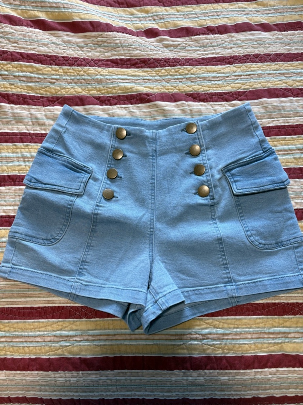 VENUS Light Blue High-Waist Button Front Shorts